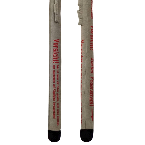 Panzerfaust aus Plüsch - 80 cm groß