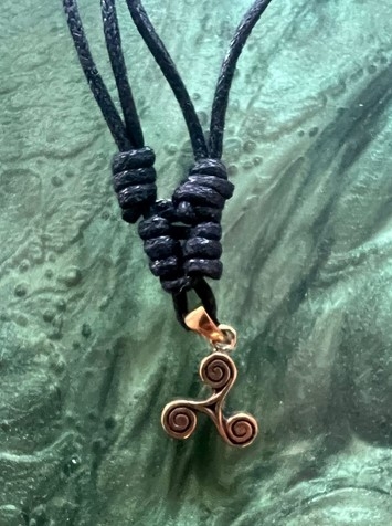Kettenanhänger - Triskelion / Triskele - Mini - Bronze - SBA-002