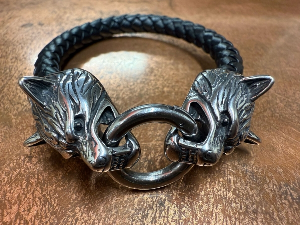 Armband - Odins Wolf mit Edelstahl Klick Verschluss - 23 cm