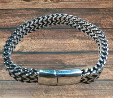 Armband - Edelstahl - Reinheit